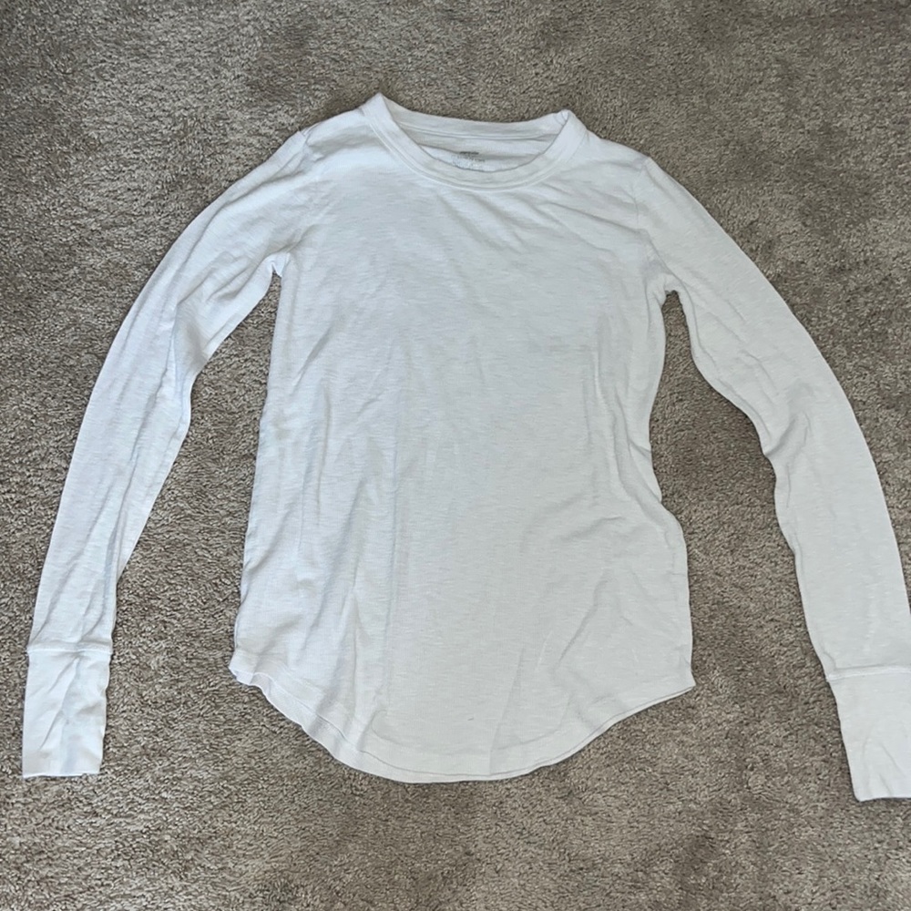 Fitted white long sleve